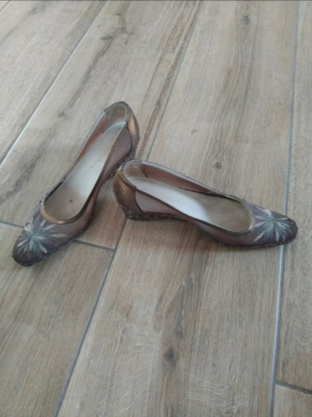 Peter hahn pumps schoenen maat 38

Prijs 15

Voor meer schoe, Ophalen of Verzenden