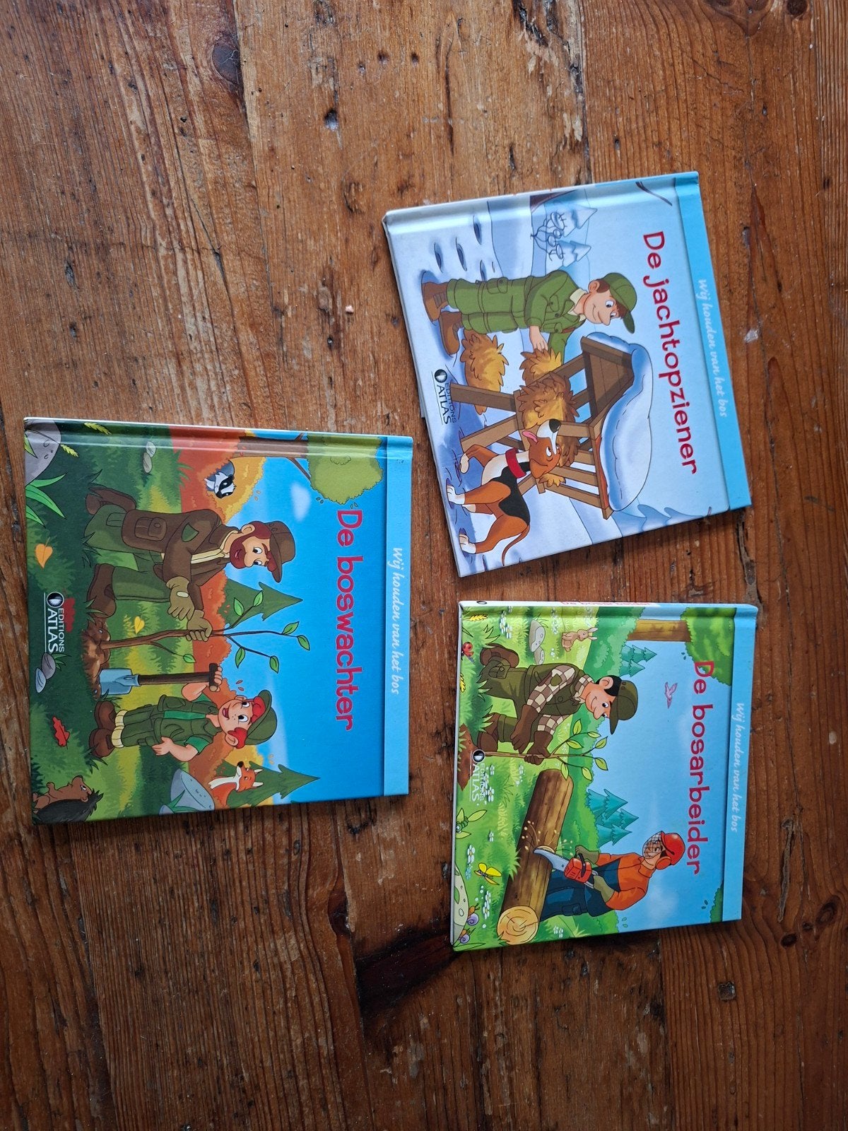3 boekjes wij houden van het bos jachtopziener, boswachter, Ophalen of Verzenden, Zo goed als nieuw, Fictie algemeen