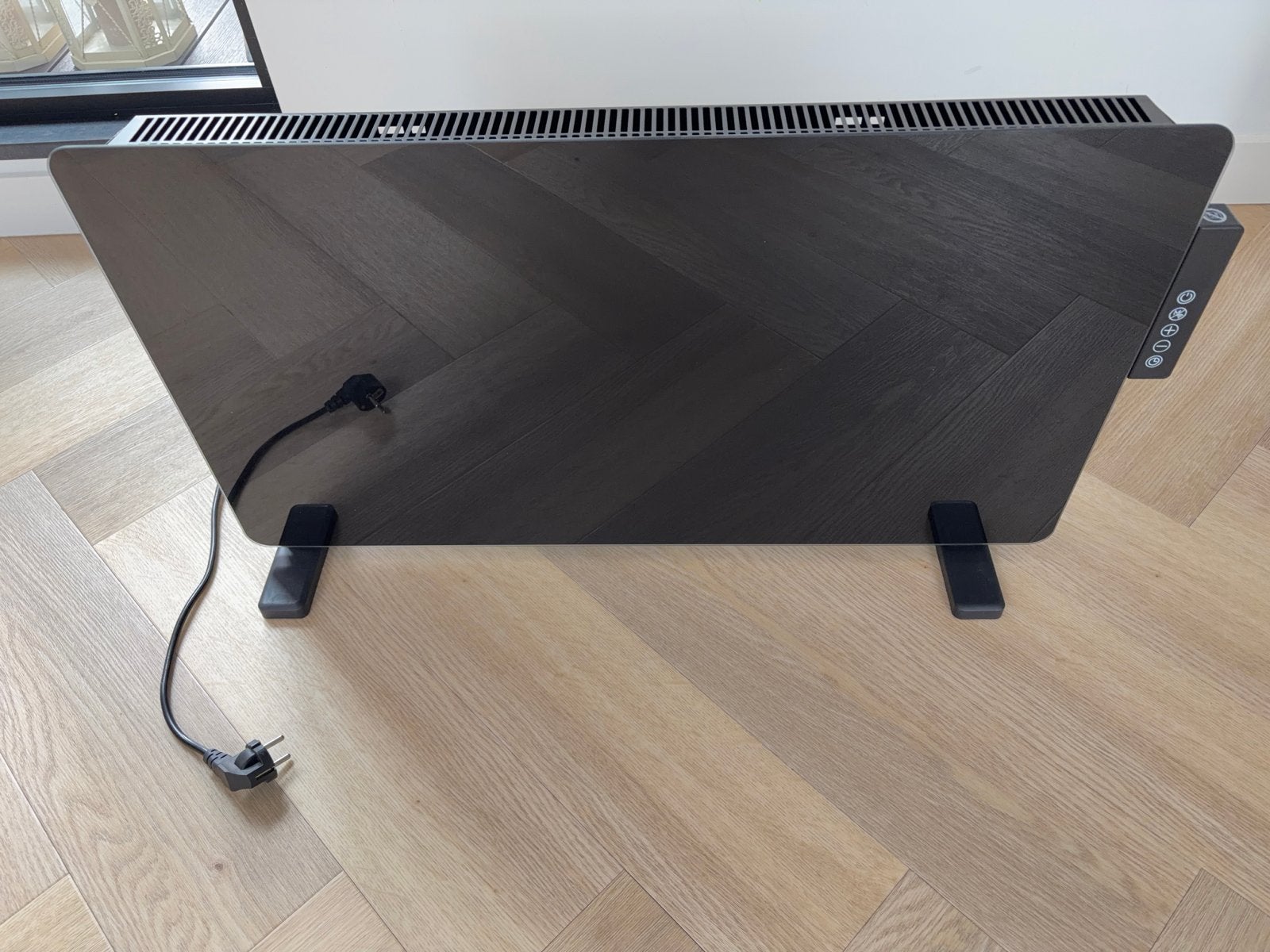 Convector kachel, elektrisch - Zwart, vrijstaand, Ophalen, Zo goed als nieuw