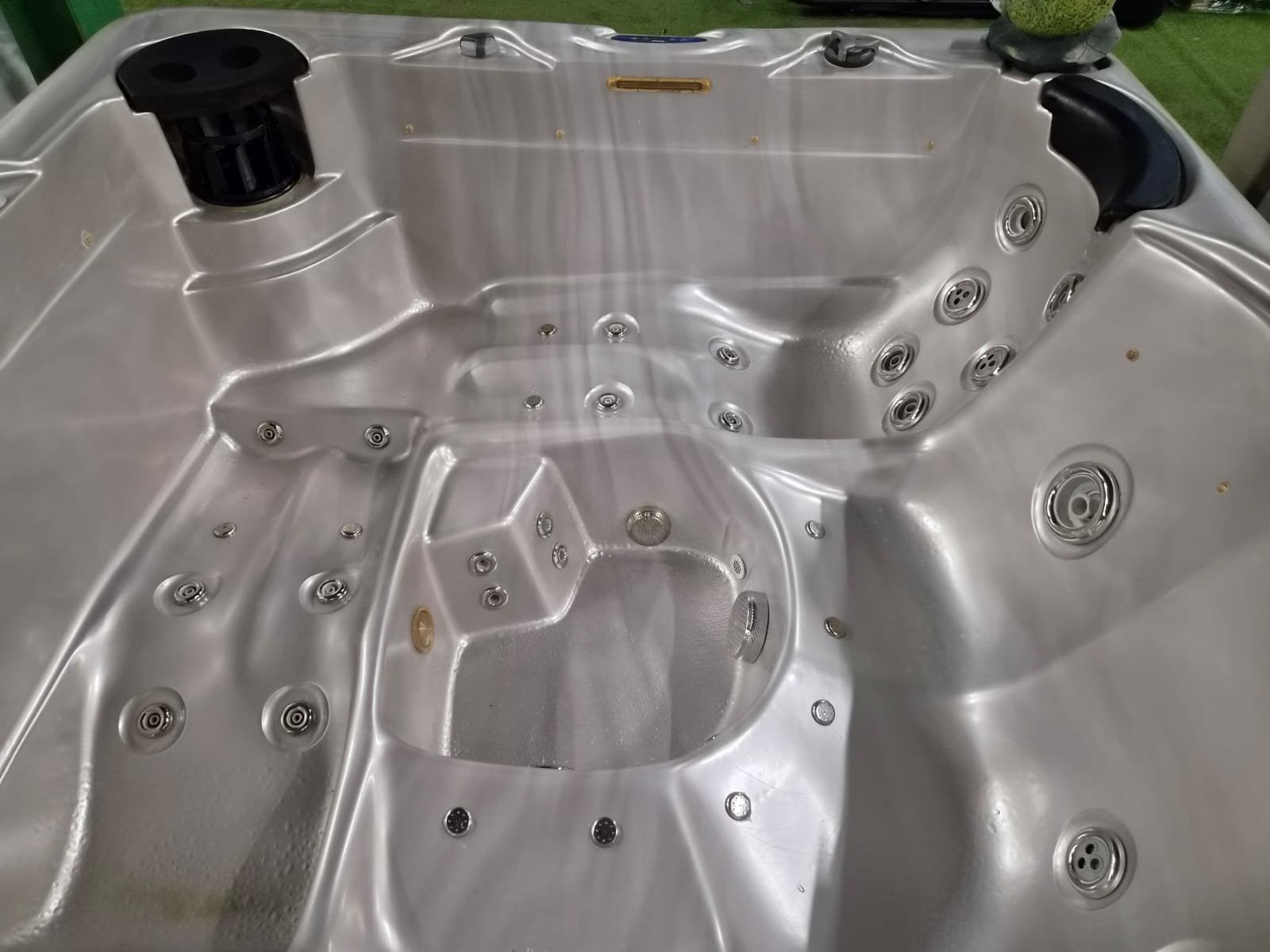 5 PERSOONS JACUZZI ‼️balboa spa vandaag bezorgd, Ophalen of Verzenden