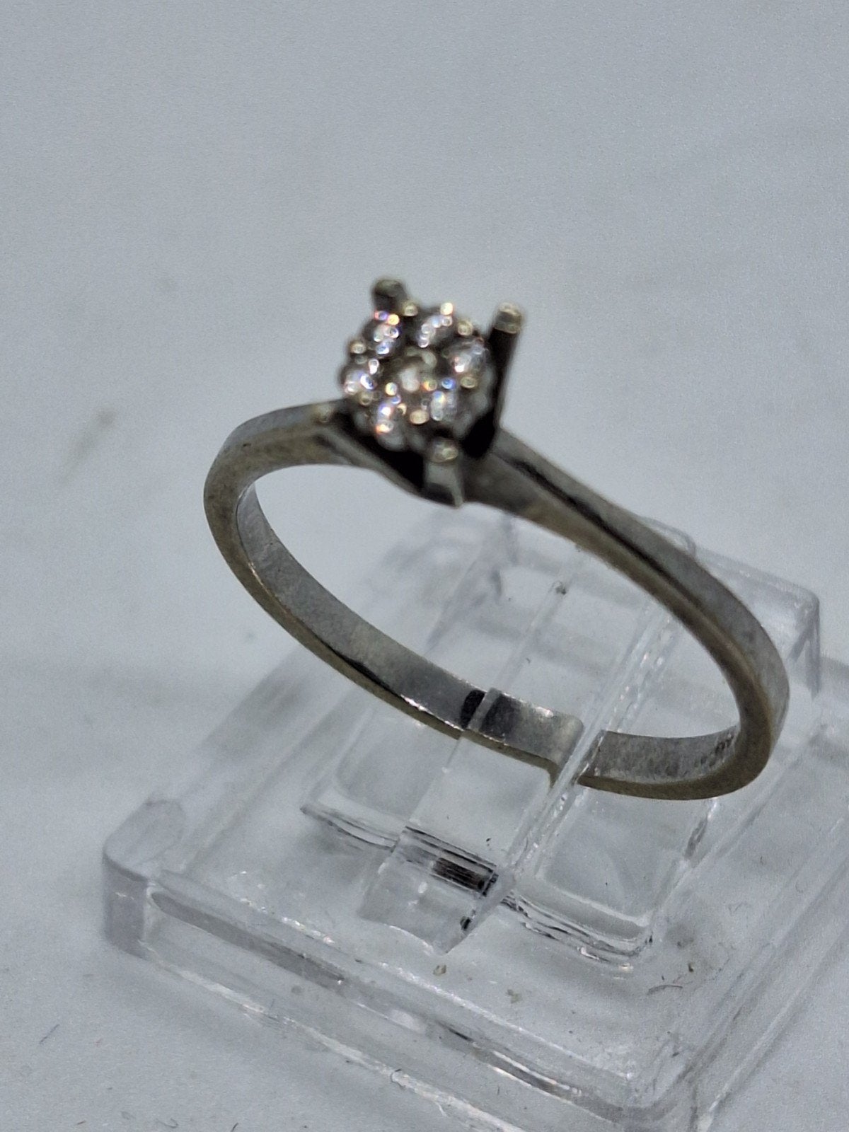 Witgouden ring maat 17 met diamantjes (333), Ophalen of Verzenden
