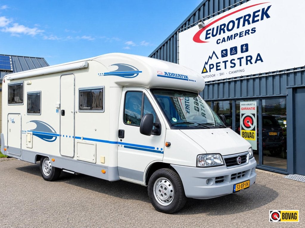 Adria Coral 680 SP, Caravans en Kamperen, Standaard zit, Ringverwarming, Fiat, Bedrijf