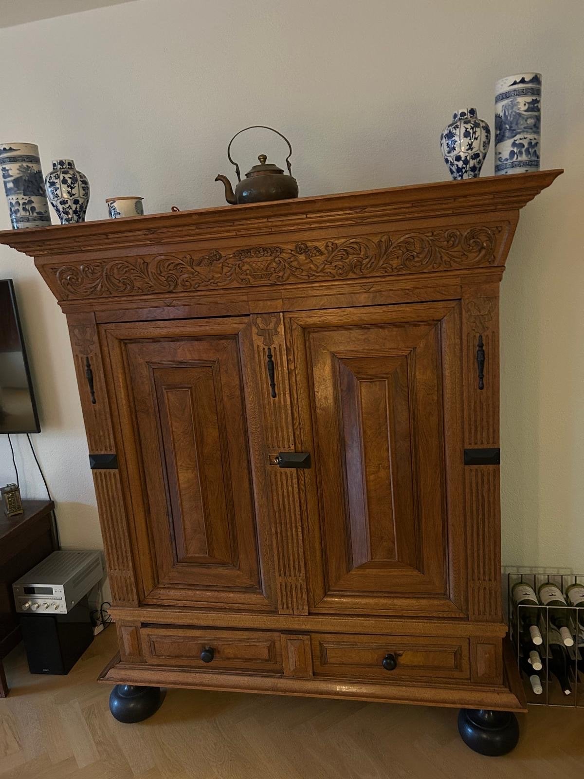 Prachtige massief eiken buikkast voor woonkamer/servies, Ophalen, Gebruikt, 100 tot 150 cm, Eikenhout