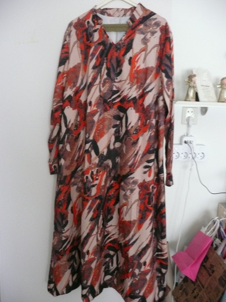 jurk lang,maat xxxl nieuw, Ophalen of Verzenden, Nieuw, Maat 46/48 (XL) of groter, Onder de knie