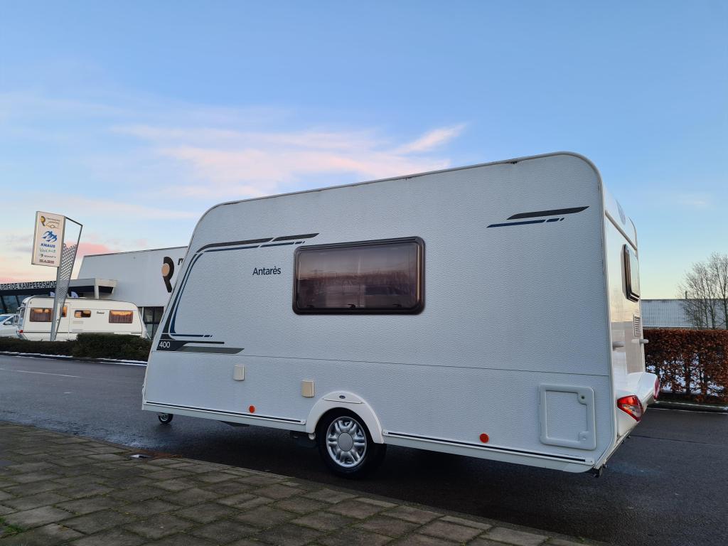Caravelair Antares 400 Incl. mover, Caravans en Kamperen, Caravans, Schokbreker, Bedrijf, Treinzit, Caravelair