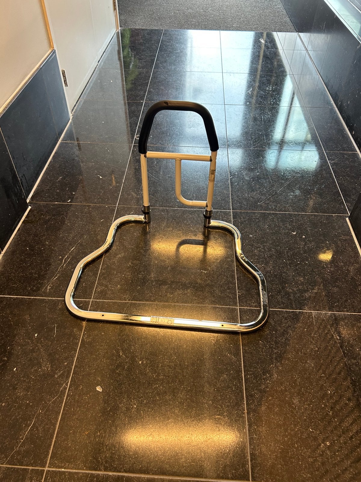 2 x Bedhulp/sta op hulp, ook per stuk te koop!, Diversen, Ophalen of Verzenden, Zo goed als nieuw