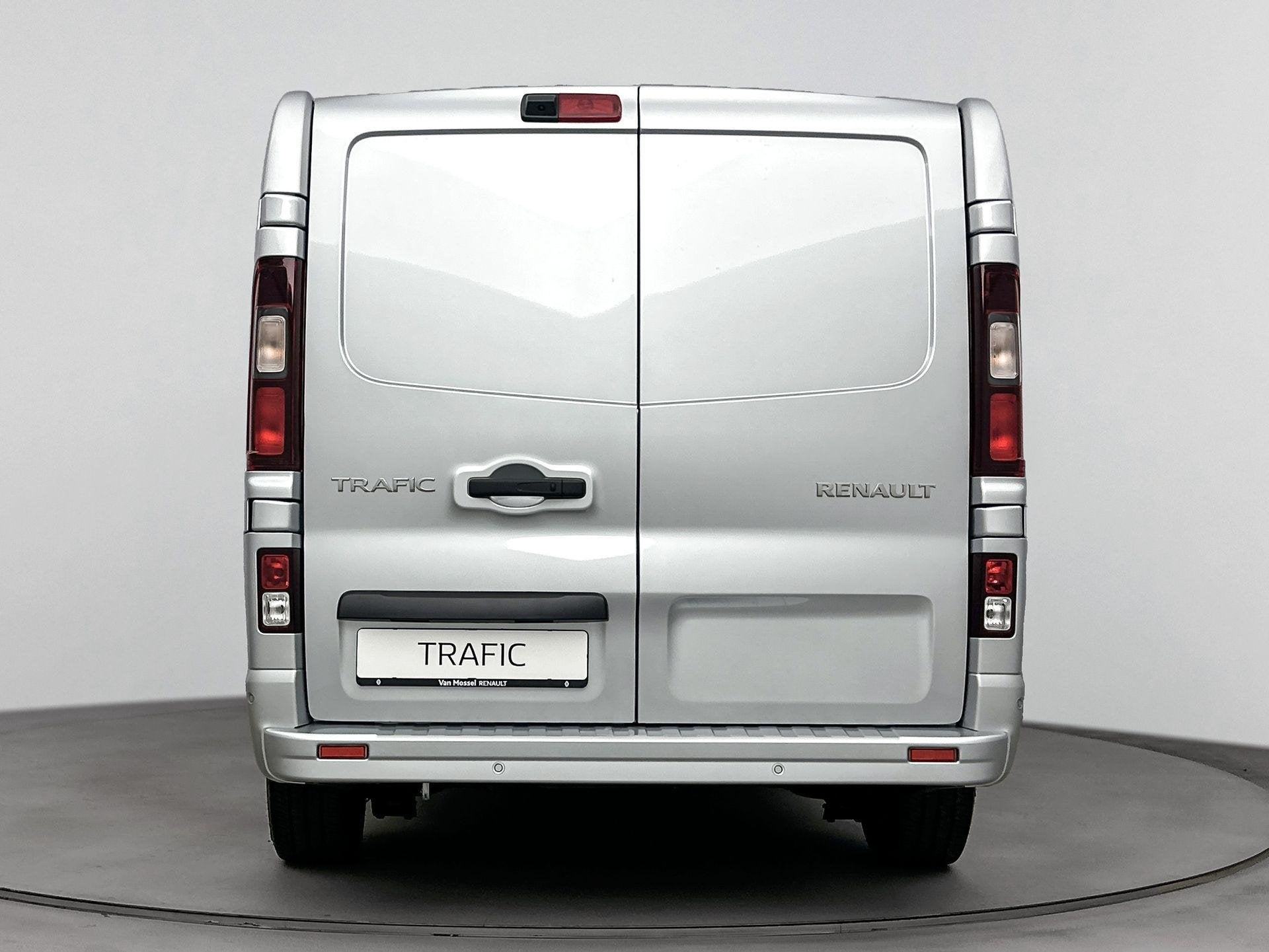 Renault Trafic E-Tech T29 L2H1 Comfort 52 kWh 123PK | Keyles, Stof, 700 kg, Renault, 920 kg