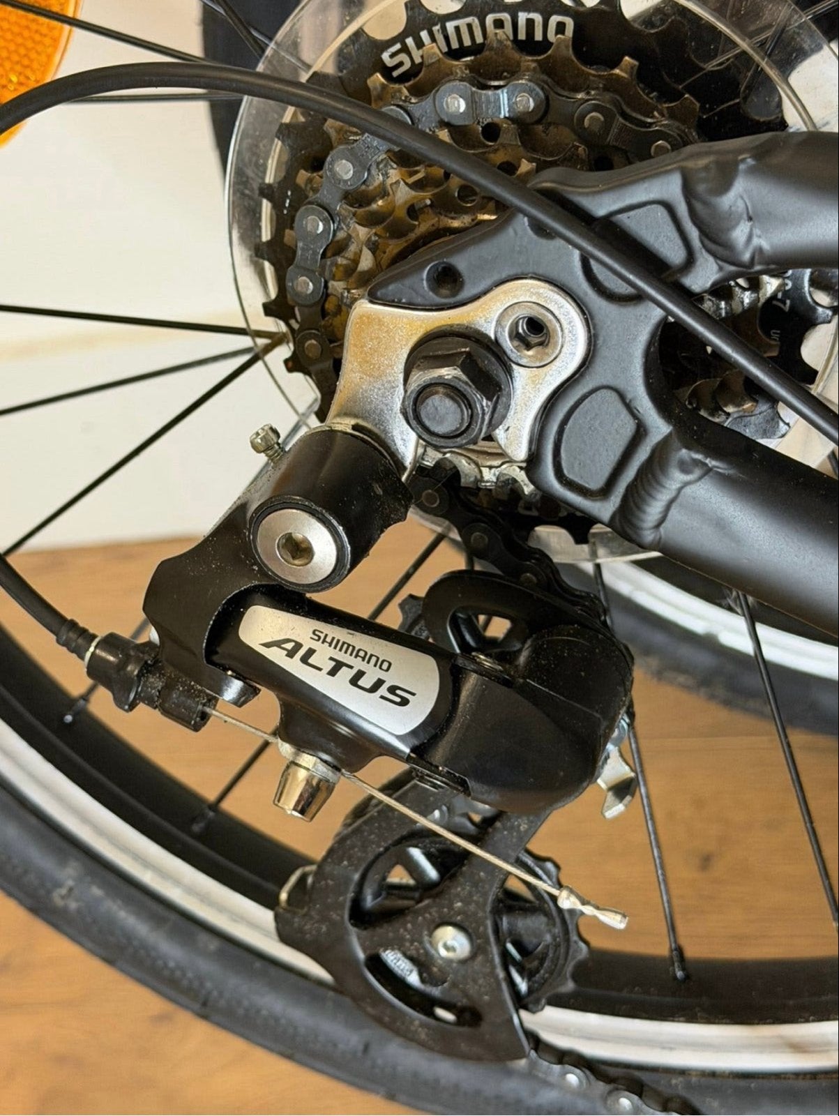 Foto 5 van FabricBike Folding Fiets - 7 Versnellingen, Lichtgewicht