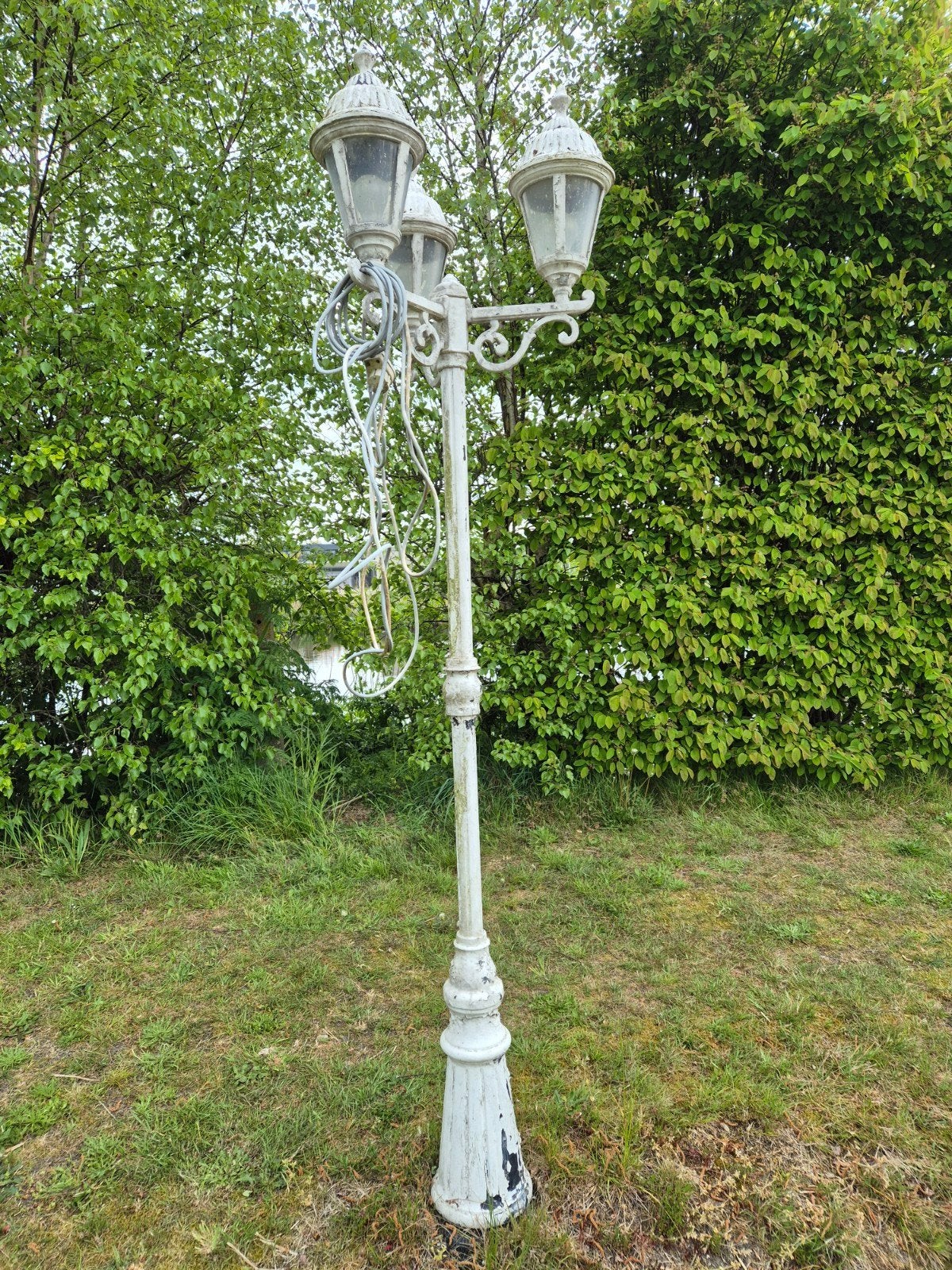 Twee gietijzeren lantaarnpalen, Tuin en Terras, Buitenverlichting, Ophalen, Overige materialen, Gebruikt, Staande lamp
