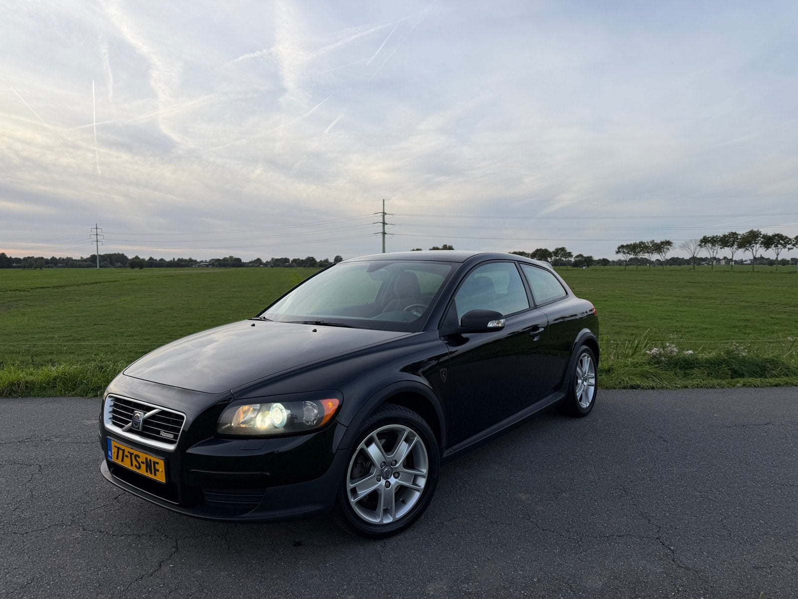 Volvo C30 2.4 2007 Zwart, Auto's, Voorwielaandrijving, Stof, Zwart, 700 kg