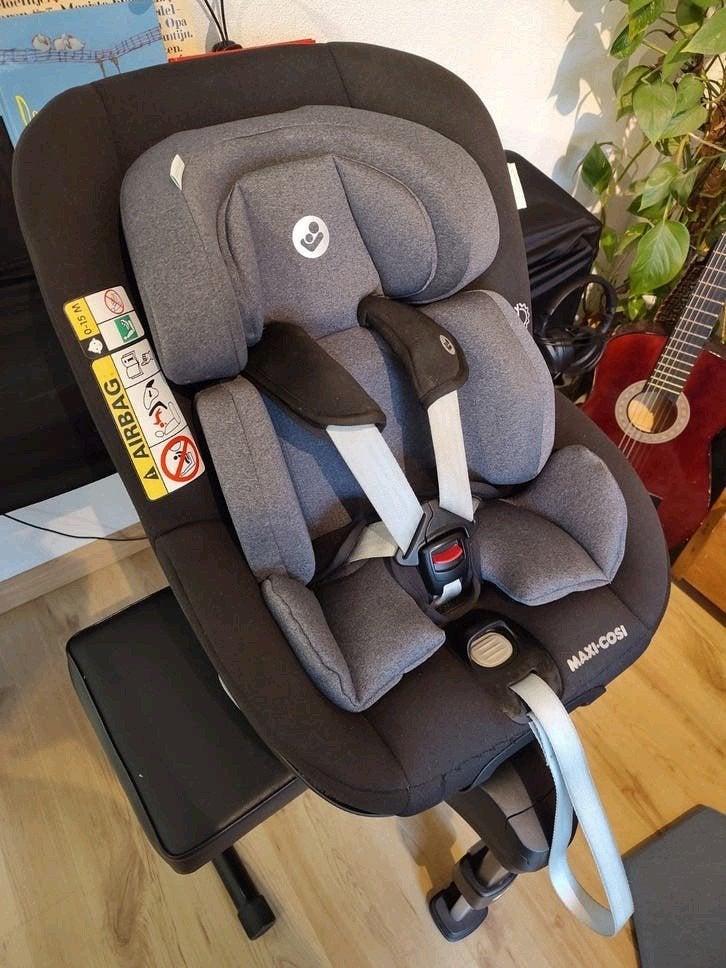 Maxi-Cosi Mica Pro Eco autostoel met baby-insert draaibaar, Kinderen en Baby's, Ophalen, Verstelbare rugleuning, 0 t/m 18 kg, Zo goed als nieuw