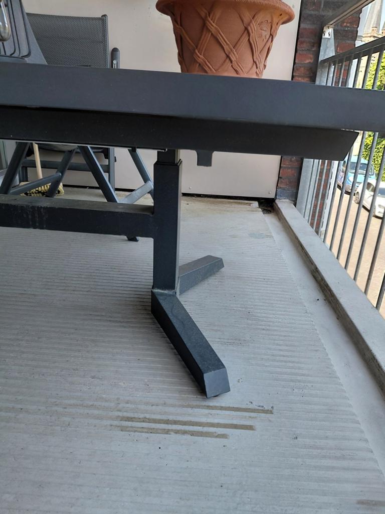 Tuintafel plus 4 verstelbare stoelen., Ophalen, Zo goed als nieuw