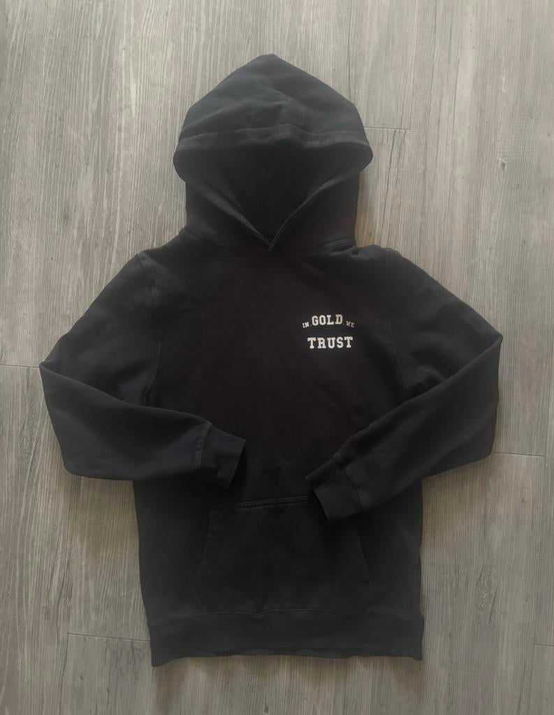 In gold we trust zwart hoodie 12/14 valt als maat 158/164, Verzenden, Gebruikt, Jongen, Trui of Vest
