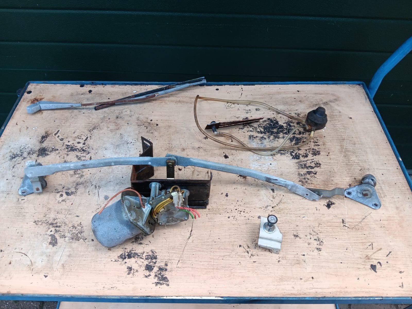 Ruitenwissermotor Ford Taunus 12m P4, Ophalen, Gebruikt, Ford