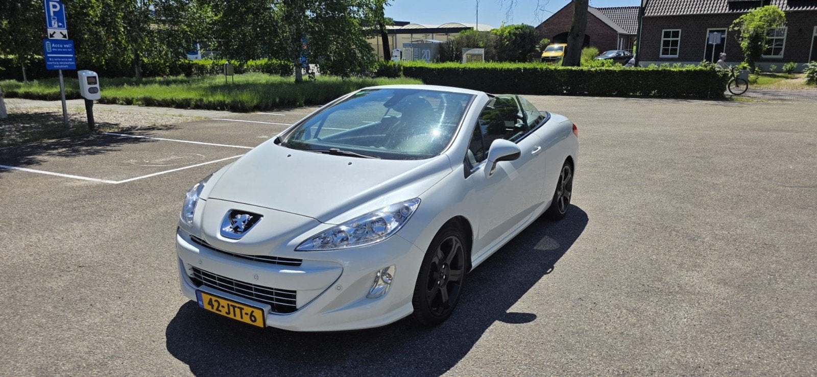 Peugeot 308 CC 1.6 THP AUT 2009 Wit, Auto's, Zwart, 4 cilinders, 4 stoelen, Particulier