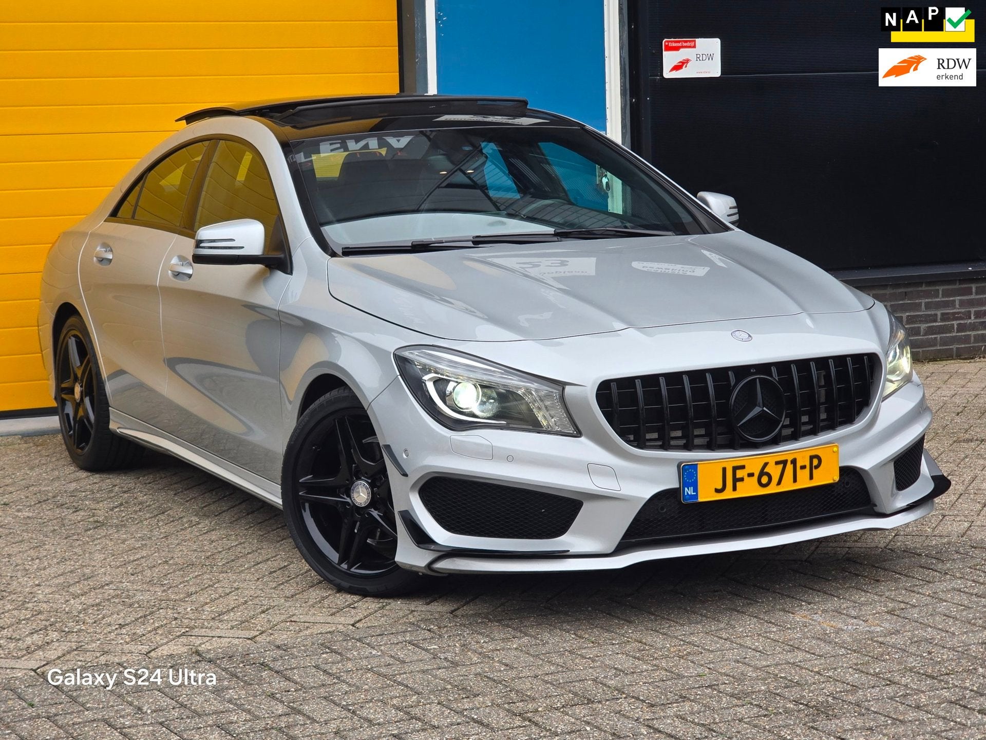 Mercedes-Benz CLA-klasse 180 AMG Line / Aut / NAP / Navi / C, Gebruikt, Euro 6, 4 cilinders, 715 kg