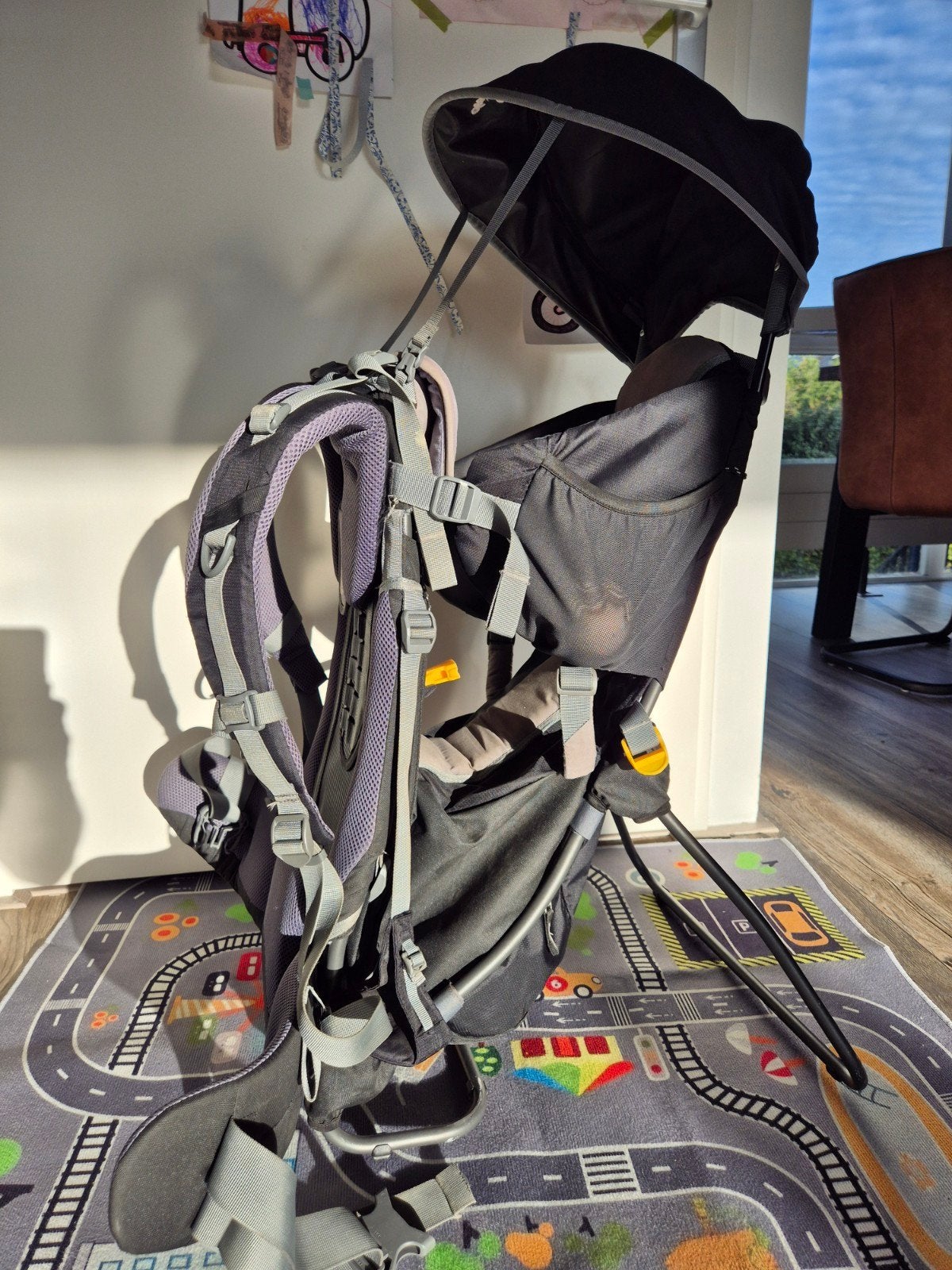 Deuter Kid Comfort Plus draagzak met zonnescherm & voetsteun, Kinderen en Baby's, Gebruikt, Rug, Draagzak, Ophalen