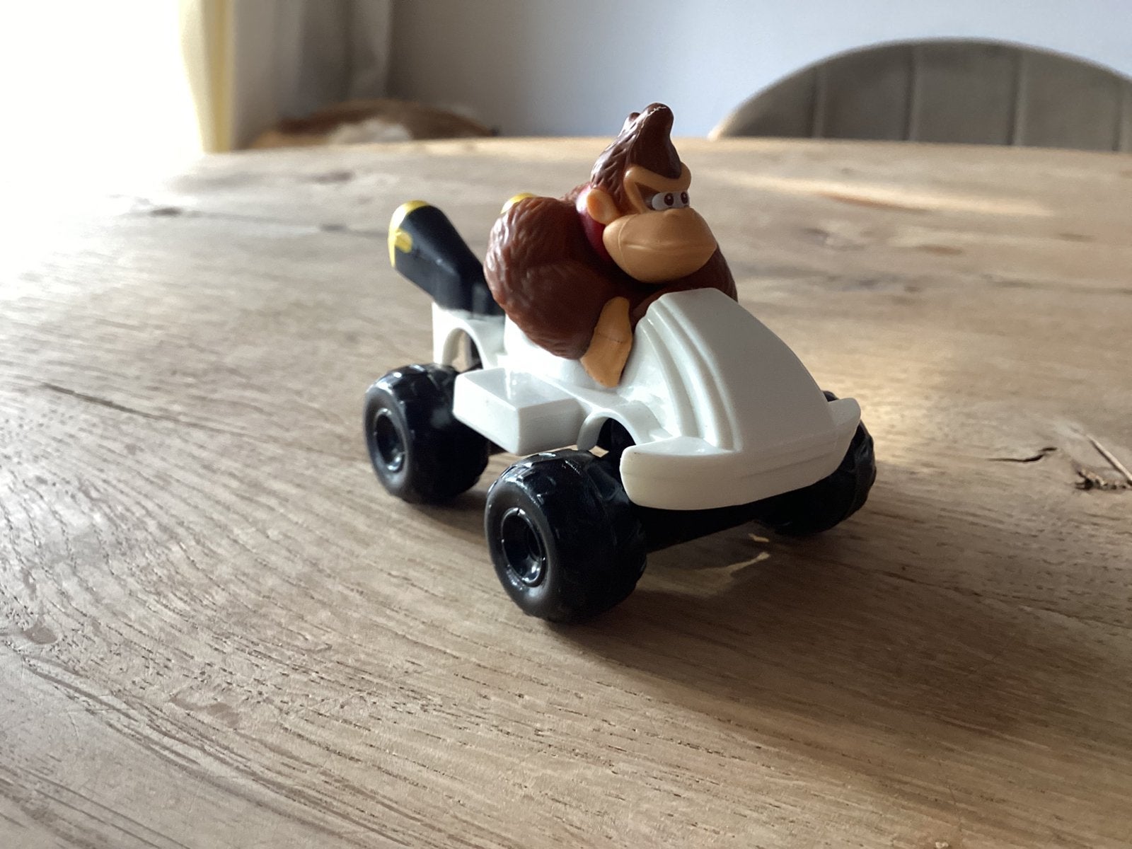 McDonald’s Happy Meal Mario Kart Donkey KongKart2024Nintendo, Verzamelen, Ophalen of Verzenden, Zo goed als nieuw