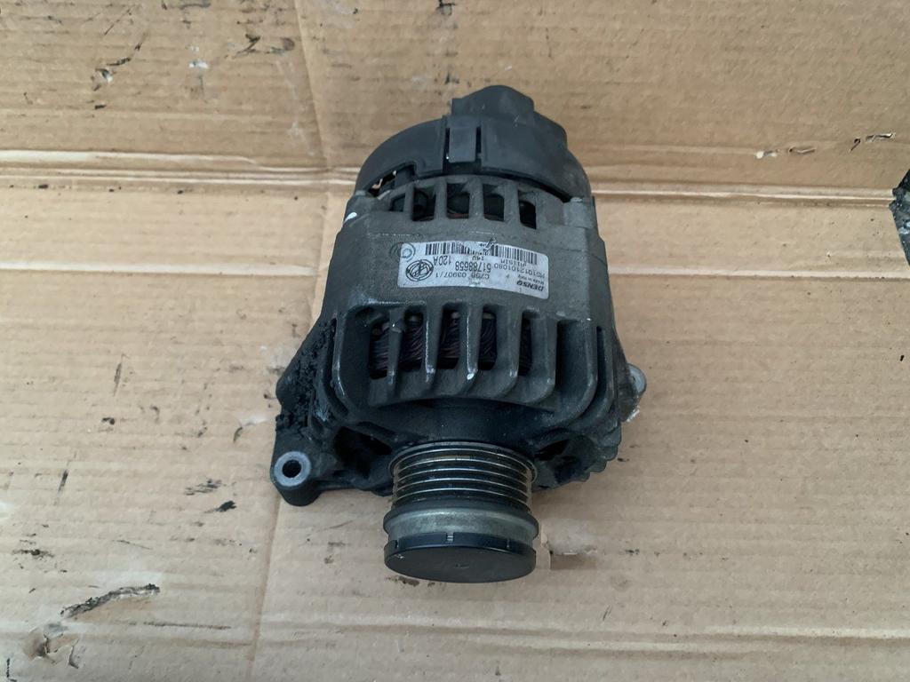 dynamo fiat grande punto / fiat bravo / alfa mito met airco, Gebruikt, -, -, Ophalen of Verzenden