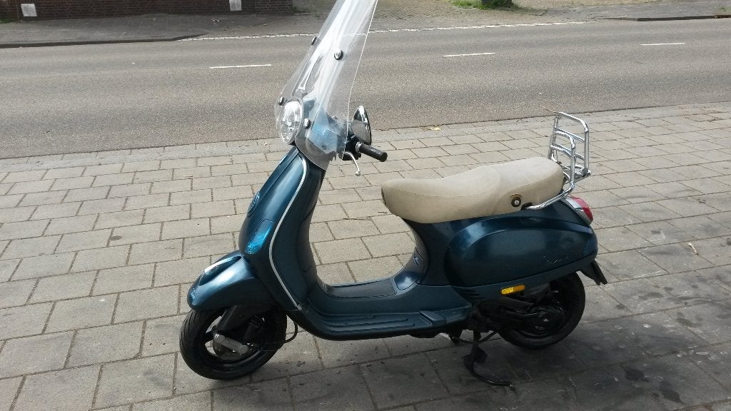 vespa lx 50 2013,, inruil mogelijk, Fietsen en Brommers, Scooters | Vespa, Ophalen of Verzenden, Benzine, Overige modellen