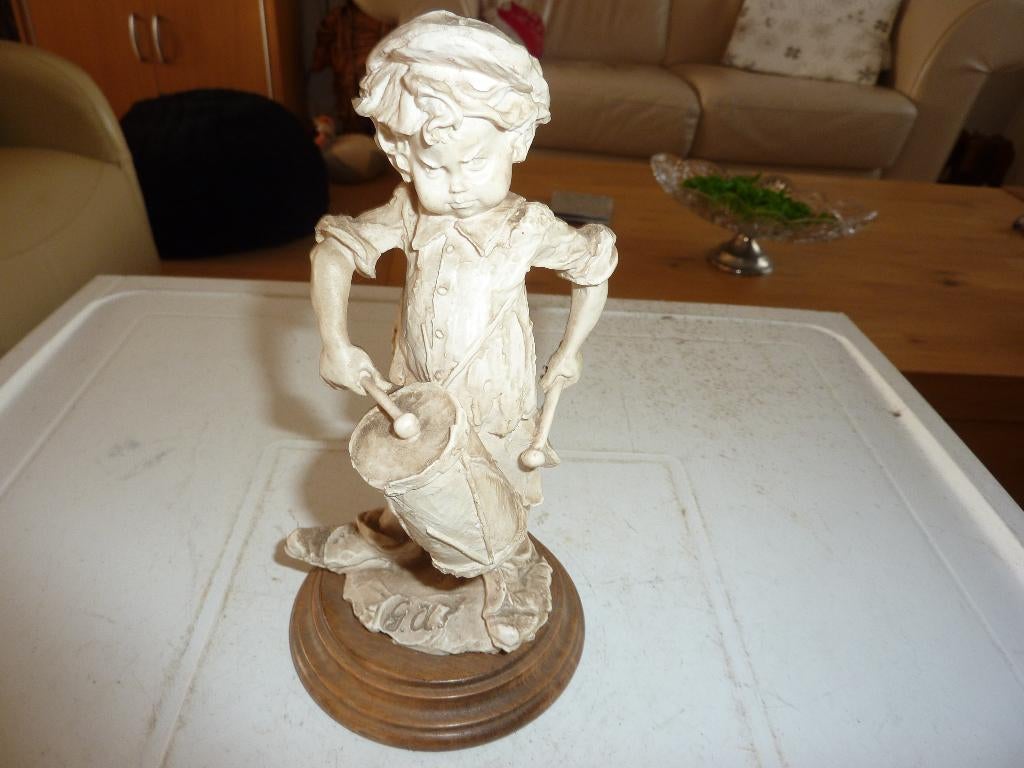 oud brocant beeld de trommelaar gemerkt, Antiek en Kunst, Ophalen of Verzenden