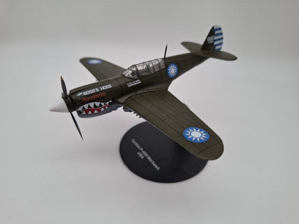 IXO P-40 Warhawk vliegtuig, Overige merken, 1:72 tot 1:144, Verzenden, Nieuw