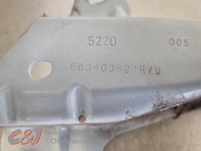 Steun (diversen) van een Renault Express, Gebruikt, -, Renault, -