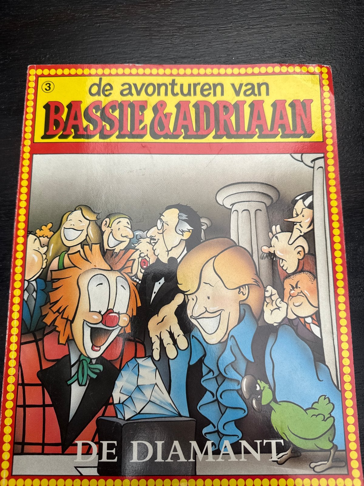 Bassie & Adriaan - De Diamant (Stripboek Deel 3), Eén stripboek, Ophalen, Gelezen