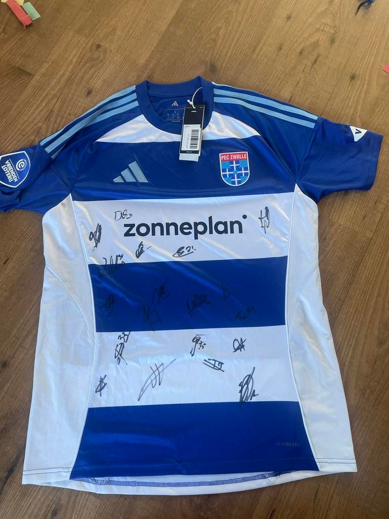 PEC Zwolle Thuisshirt Gesigneerd Maat L, Sport en Fitness, Ophalen of Verzenden, Nieuw, Shirt