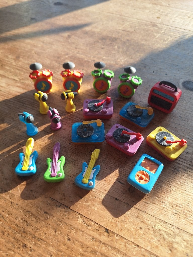 Leuke instrument / muziek gummetjes, Ophalen of Verzenden, Zo goed als nieuw, Knutselen
