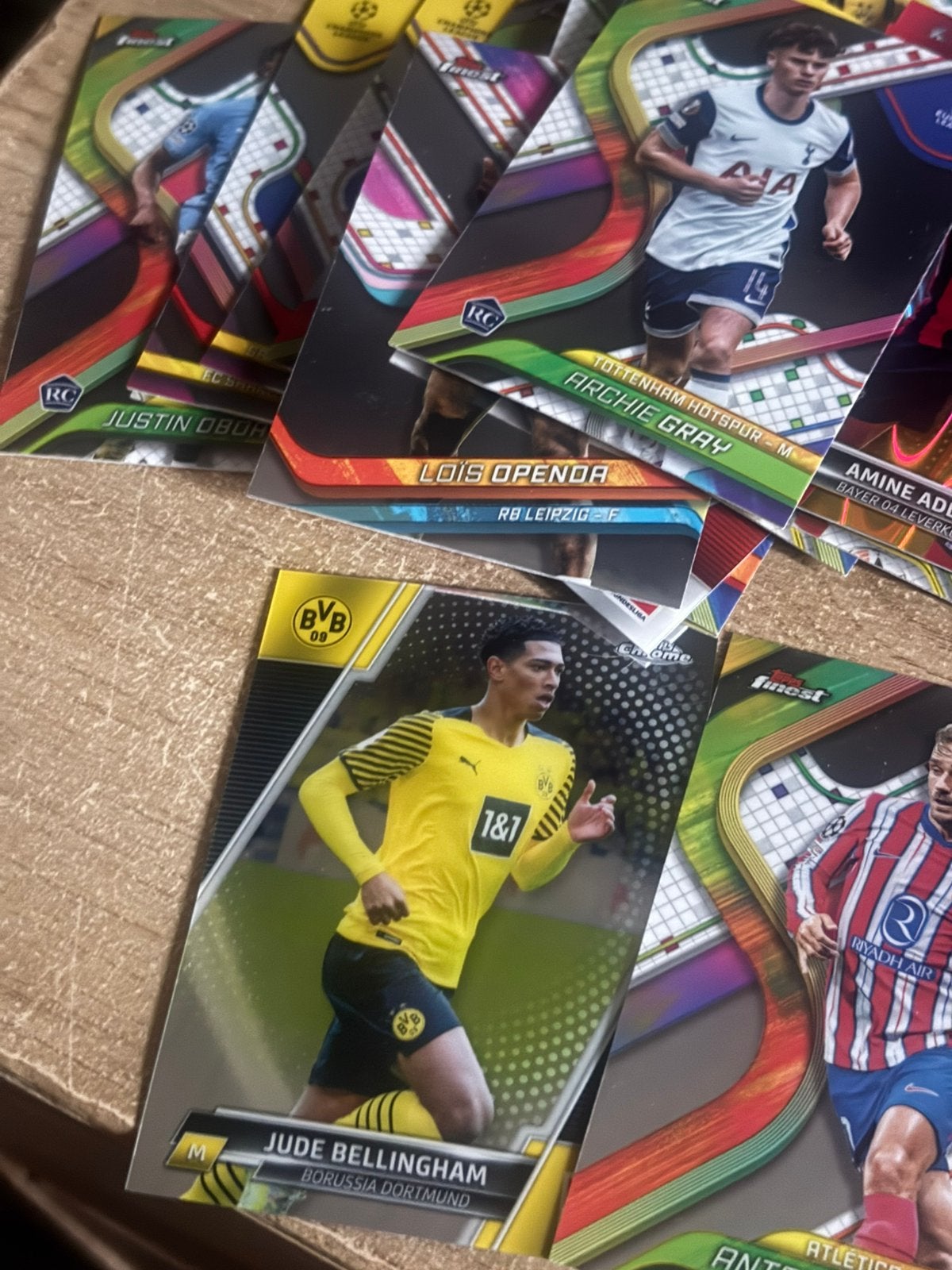 Topps Champions League kaarten (Bellingham, Kane, Diaz etc), Ophalen of Verzenden, Zo goed als nieuw, Meerdere plaatjes