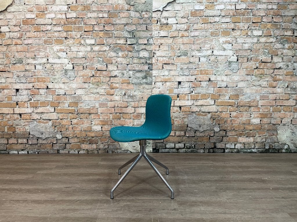 Hay AAC 11 Swivel blauw bij TheReSaels, Ophalen, Blauw, Design, Zo goed als nieuw