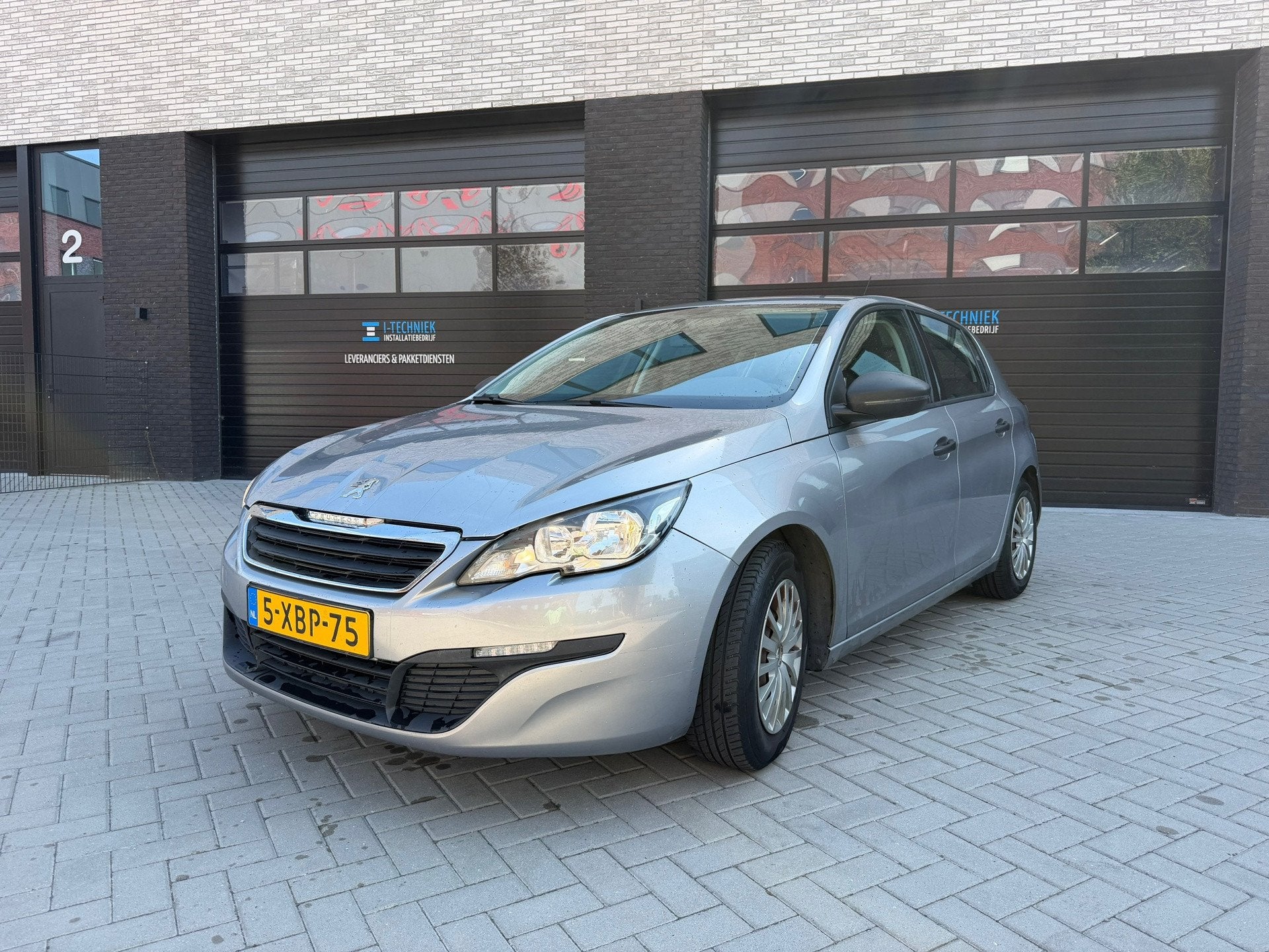 Peugeot 308 1.2 VTi Access, Auto's, Voorwielaandrijving, Euro 5, 750 kg, 1199 cc