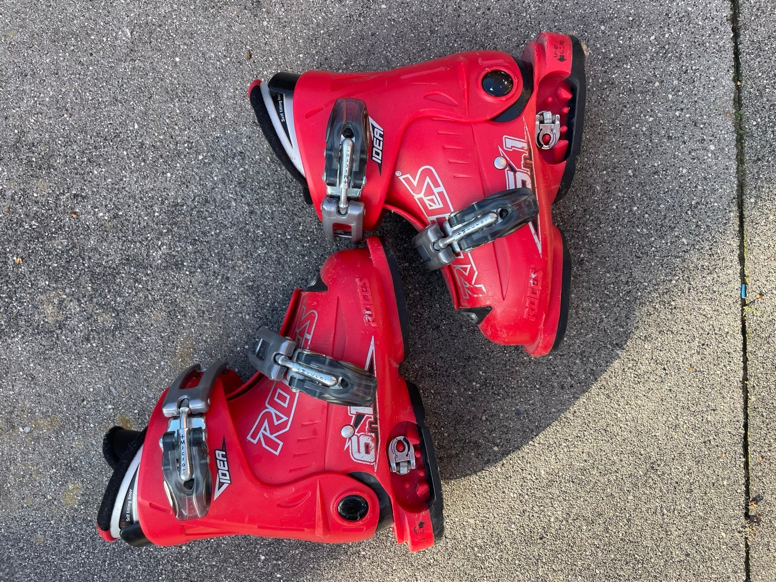 Instelbare Roces Ski Schoenen - Maat 24, 25, 26, 27, 28 & 29, Sport en Fitness, Overige merken, Gebruikt, Schoenen, Ophalen of Verzenden
