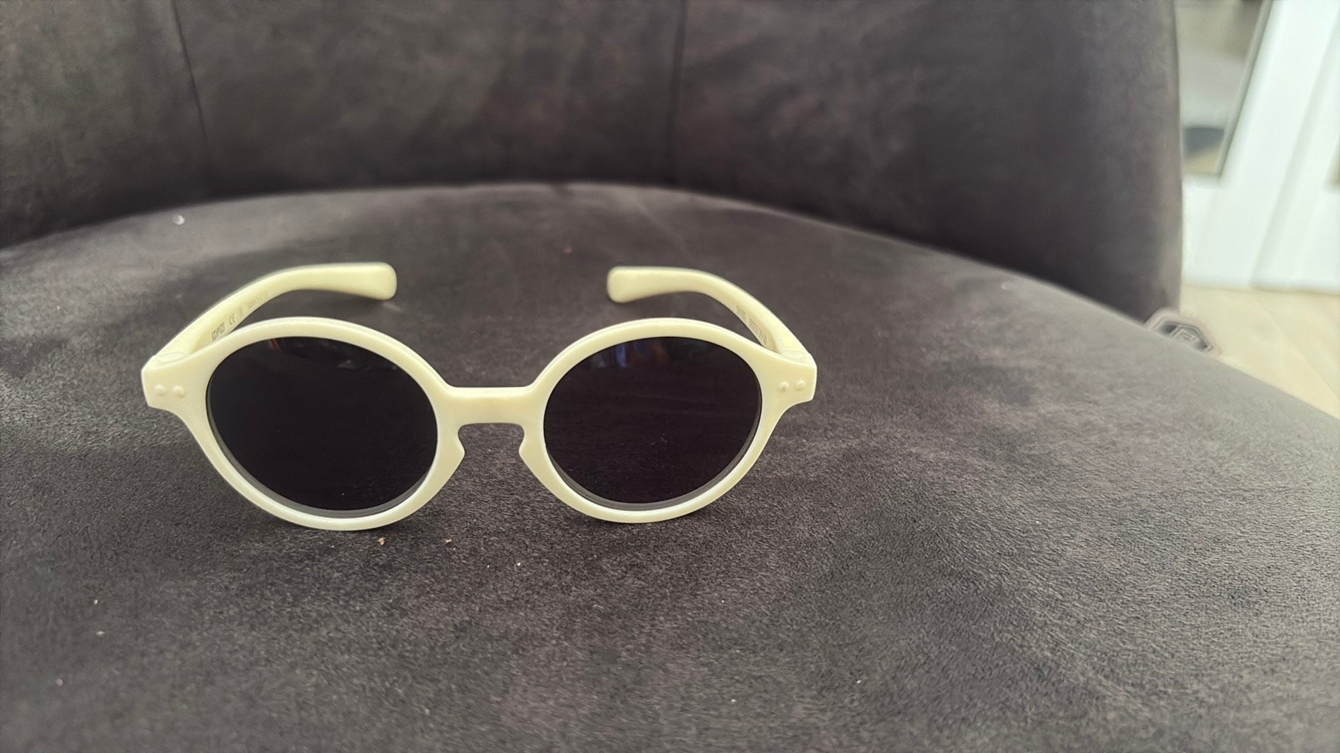 Izipizi zonnebril baby, Ophalen of Verzenden, Zo goed als nieuw, Zwart, Ray-Ban