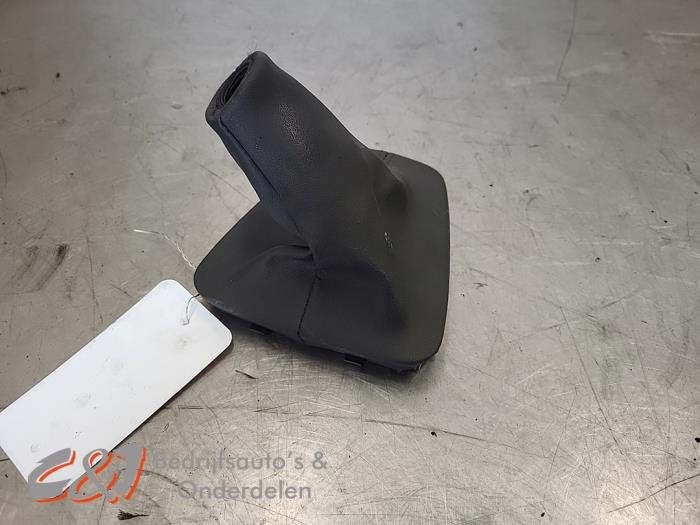 Versnellingspookhoes van een Opel Combo, Gebruikt, -, -, Opel