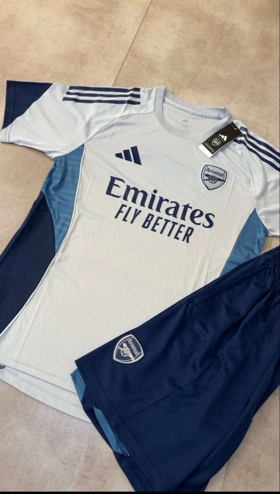 Nieuw Arsenal Thuisshirt en Broekje - Maat L, Maat 52/54 (L), Wit, Nieuw, Ophalen of Verzenden