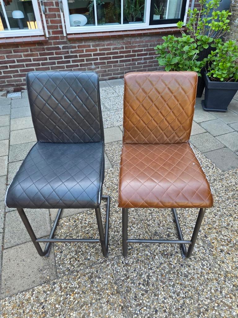 Barkrukken, 2 cognac en 2 antraciet, Ophalen, Kunststof, Gebruikt, Met voetsteun
