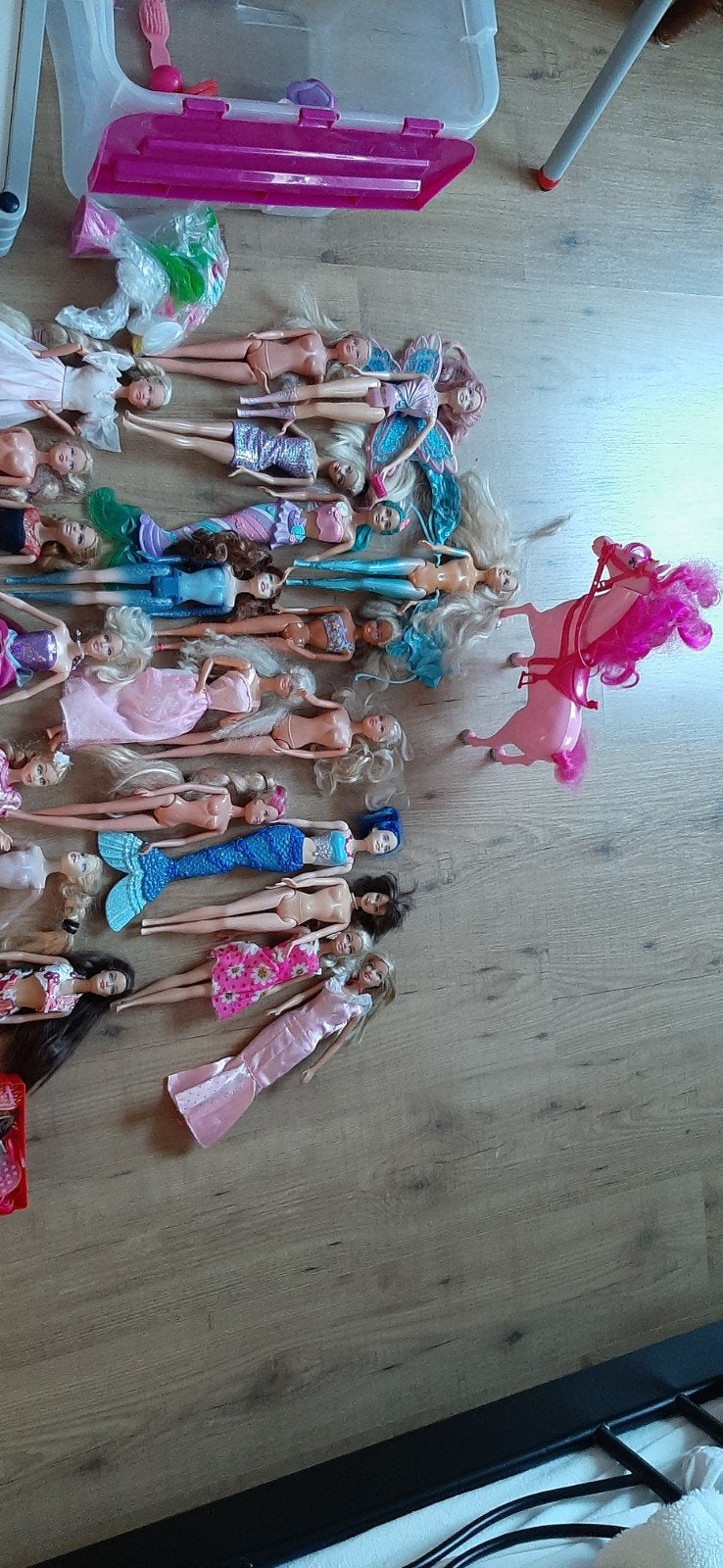 Grote collectie Barbiepoppen en accessoires, Kinderen en Baby's, Ophalen, Gebruikt, Barbie