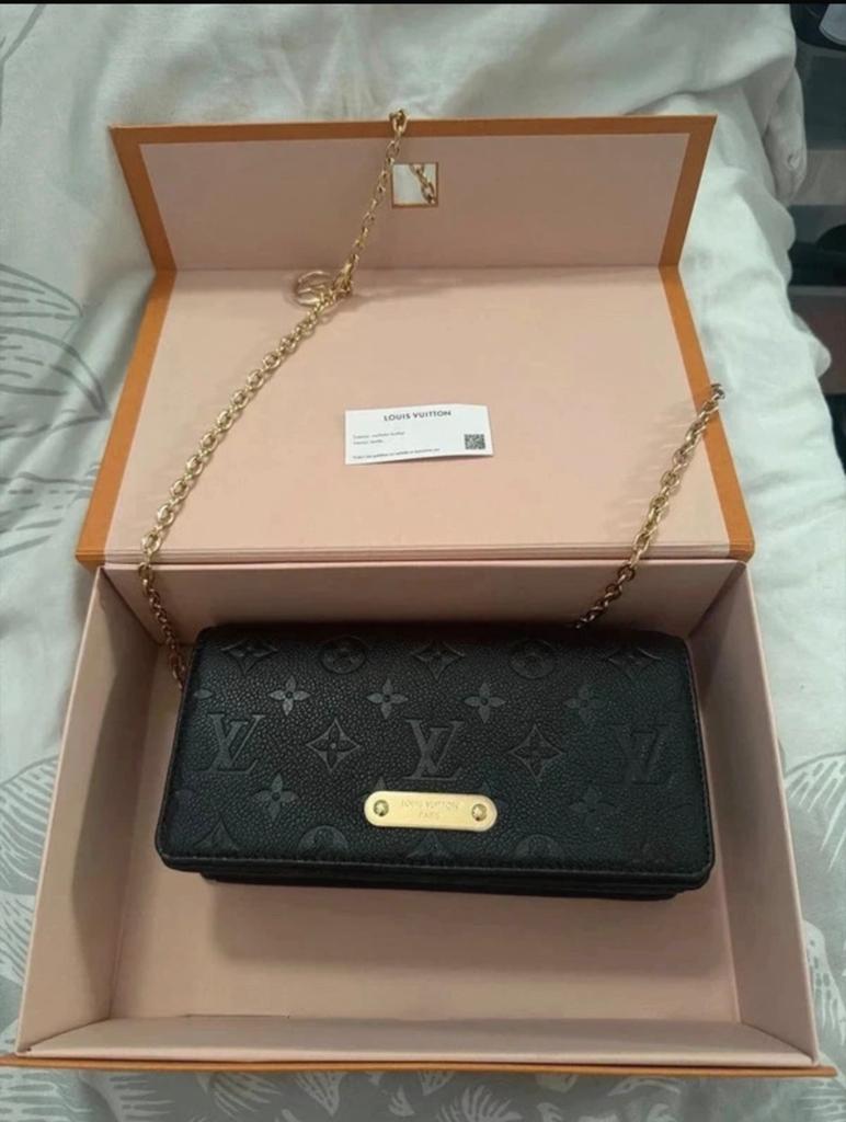 Louis vuitton (wallet on chain lily), Overige merken, Zwart, Nieuw, Ophalen of Verzenden