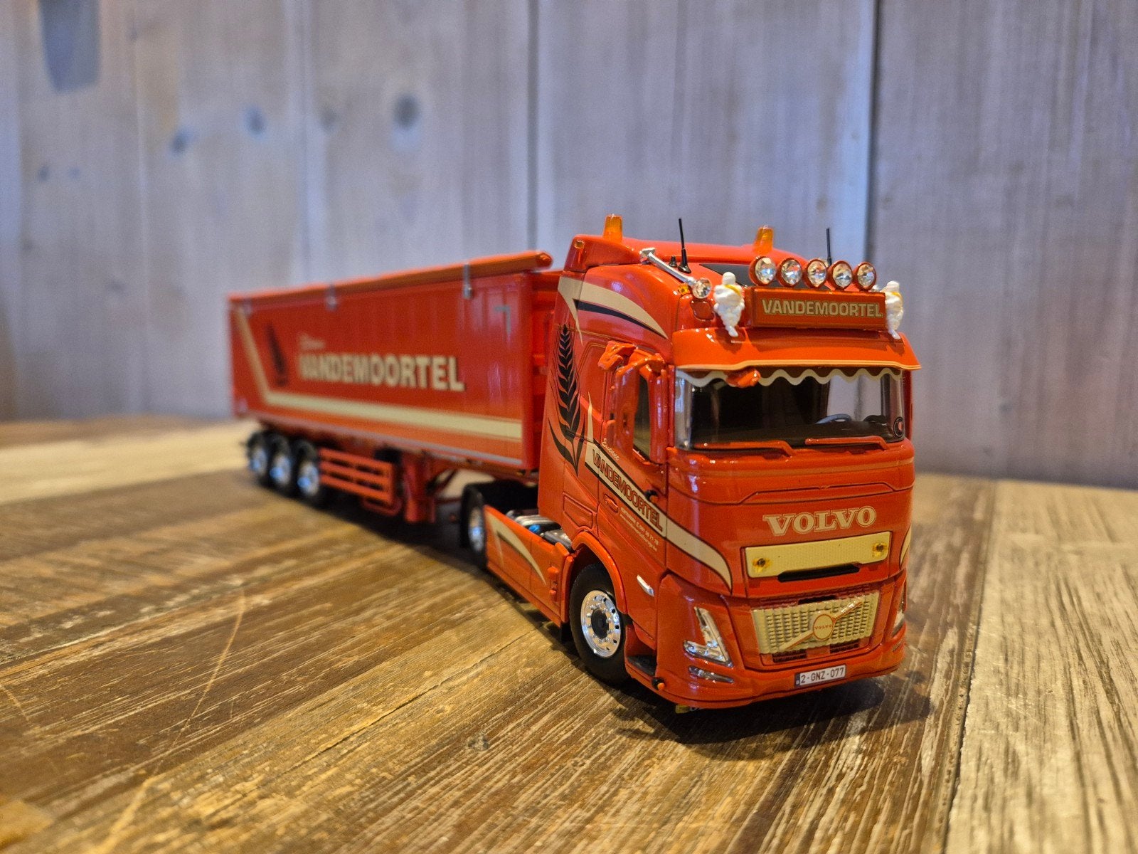 Tekno Volvo FH Aero Globetrotter van Vandemoortel, ., Nieuw, ., Ophalen of Verzenden