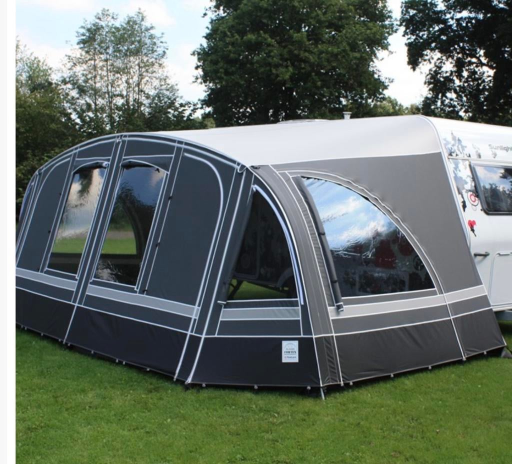 Fortex Auronde voortent/luifel: omloopmaat 1075, Caravans en Kamperen, Ophalen, Zo goed als nieuw, Overige merken