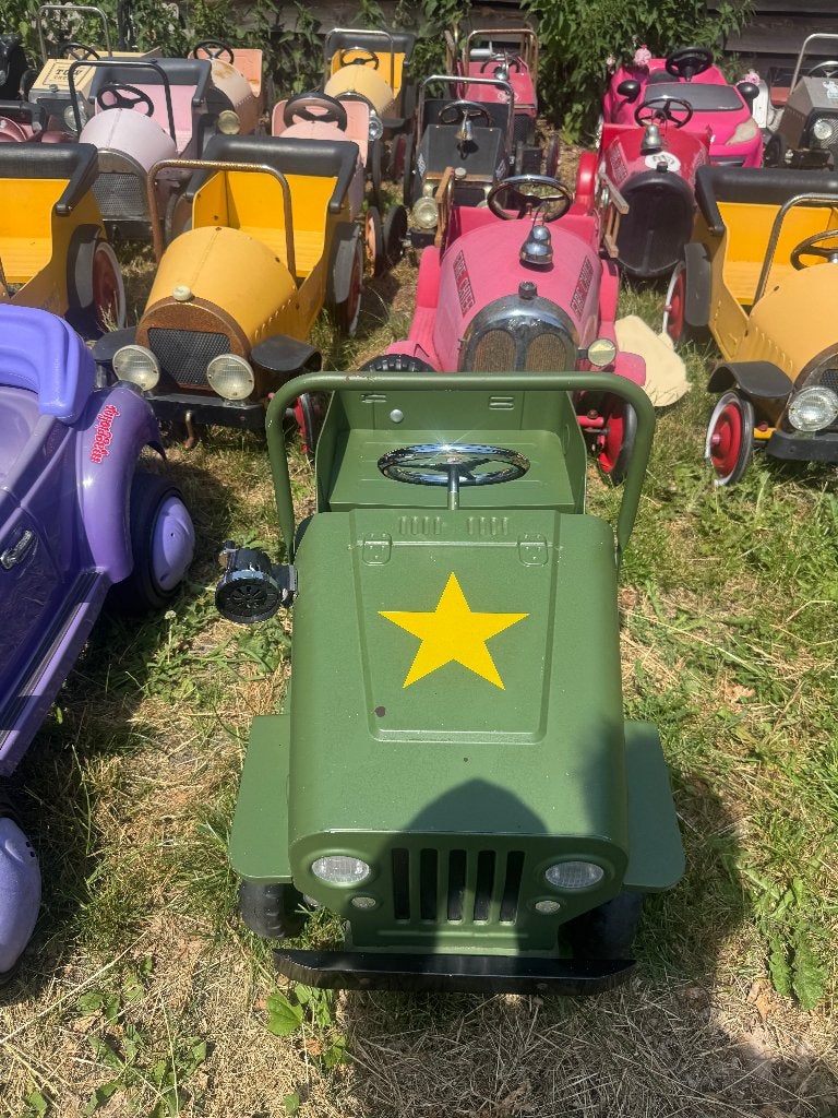 legerjeep trapauto nieuw met hoorn, Ophalen of Verzenden