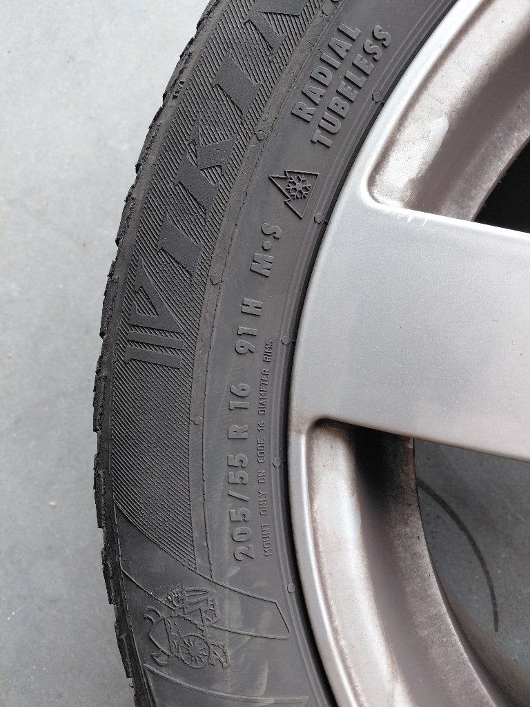 winterbanden, Auto-onderdelen, Banden en Velgen, Ophalen, Gebruikt, 16 inch, Band(en)
