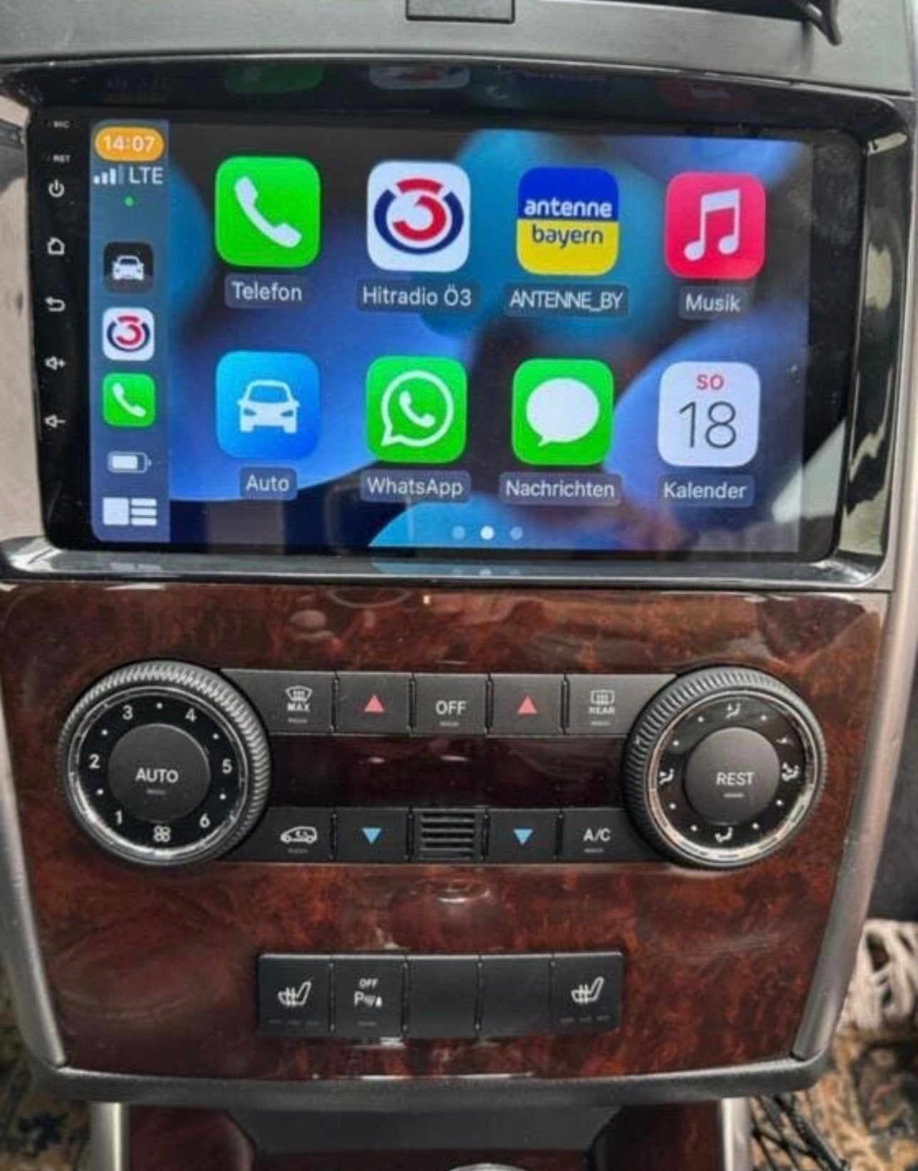 Mercedes A en B 2094-2007 autoradio carkit, Ophalen of Verzenden, Zo goed als nieuw