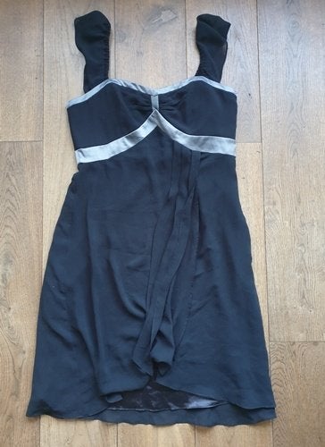 Steps Zwart Grijze Jurk (42), Kleding | Dames, Zwart, Maat 42/44 (L), Ophalen of Verzenden, Knielengte