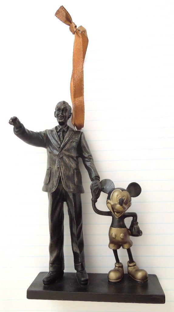 Hangornament met Walt Disney en Mickey Mouse., Verzamelen, Ophalen, Mickey Mouse, Nieuw, Beeldje of Figuurtje