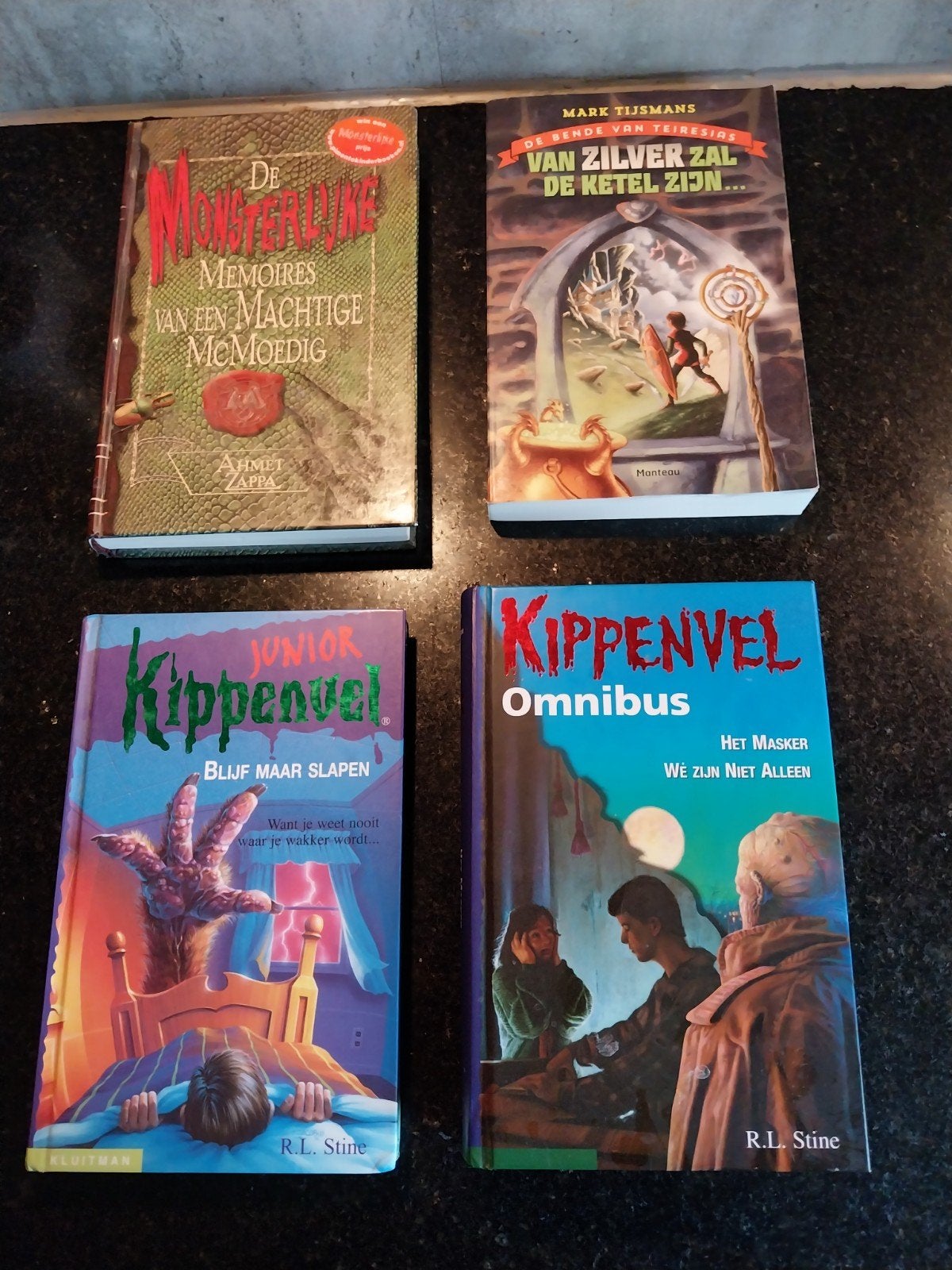4 spannende kinderboeken:Kippenvel, De Monsterlijke Memoires, Ophalen of Verzenden, Gelezen, R.L. Stine, Ahmet Zappa, Mark Tijsmans