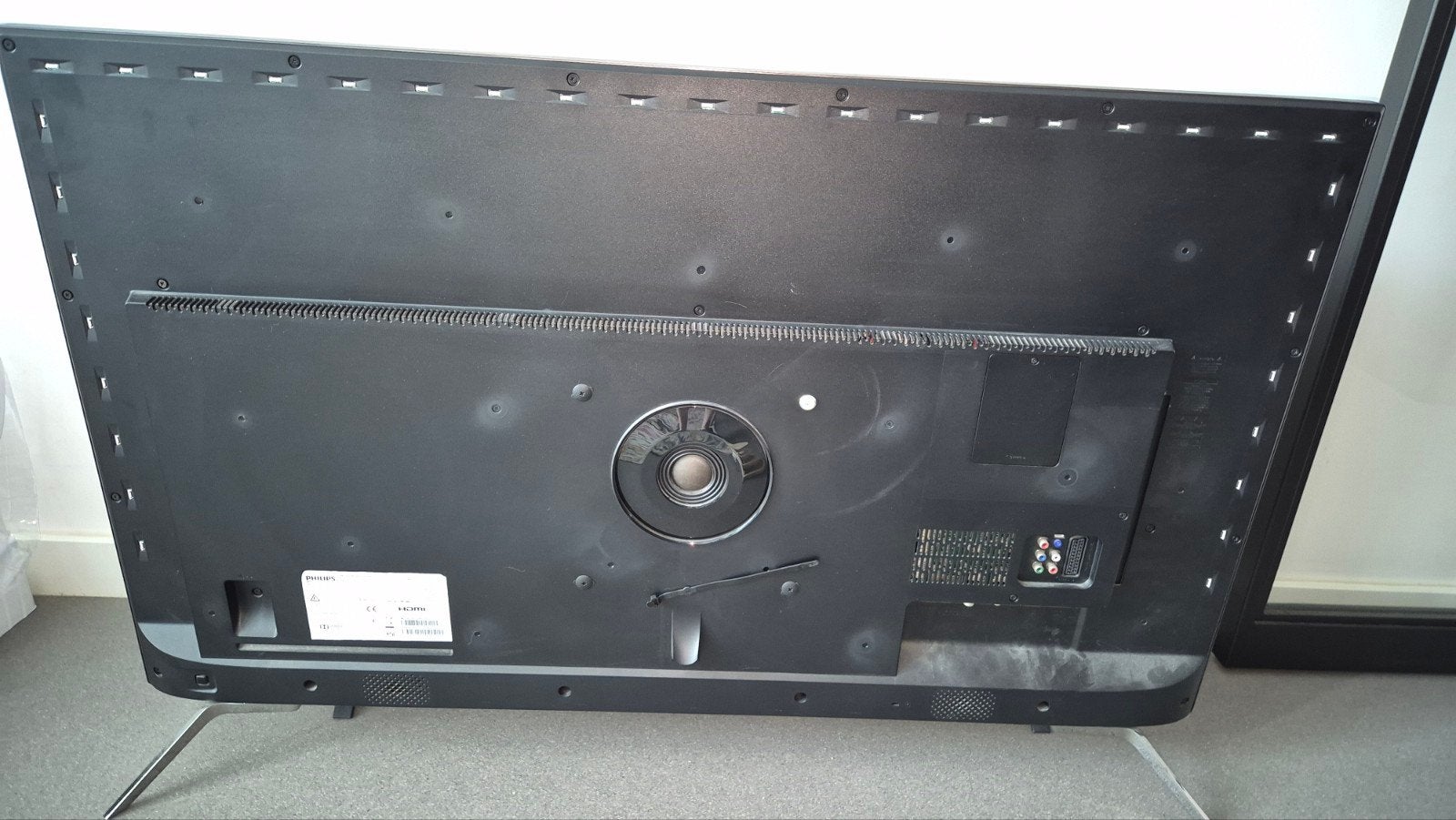 Foto 4 van 49 inch Philips PUS49/7909 Ambilight TV - 100% functioneel