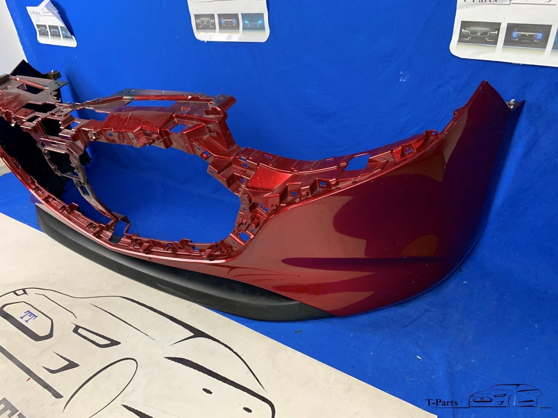Mazda 3 voorbumper origineel bumper 2014+, Info@fabrikant.eu, Voor, Ophalen of Verzenden, Mazda